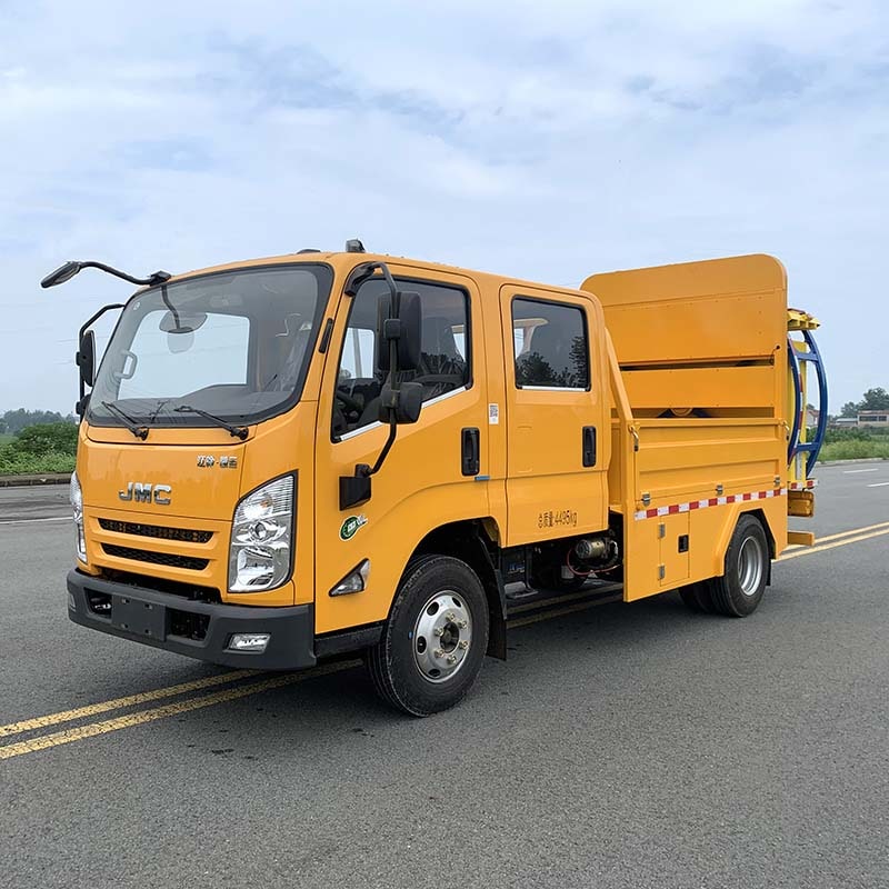 JMC 4*2 6-местный грузовик для предотвращения столкновений JMC 4*2 6-местный грузовик для предотвращения столкновений