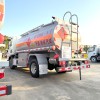 Camion-citerne à carburant diesel HOWO 4*2 de 5 tonnes Camion-citerne à carburant diesel HOWO 4*2 de 5 tonnes