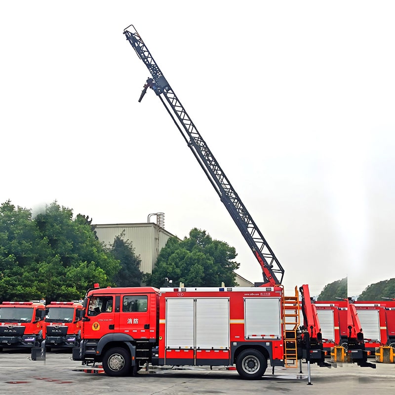 SINOTRUK HOWO new or used 5cbm liftable fire truck price SINOTRUK HOWO new or used 5cbm liftable fire truck price