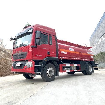 HOWO 12000L fuel tank truck