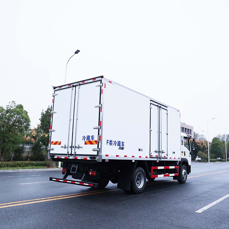 HOWO RHD 4X2 6.8m рефрижераторный фургон с морозильной камерой HOWO RHD 4X2 6.8m рефрижераторный фургон с морозильной камерой