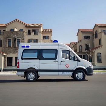 Foton Van Style Ambulance Vehicle with Basic Patient Care