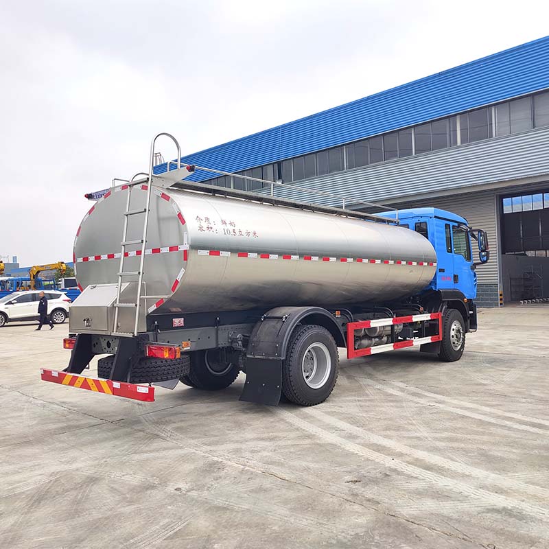 HOWO 4*2 Нержавеющая сталь 2 оси 13т молоковоз HOWO 4*2 Нержавеющая сталь 2 оси 13т молоковоз