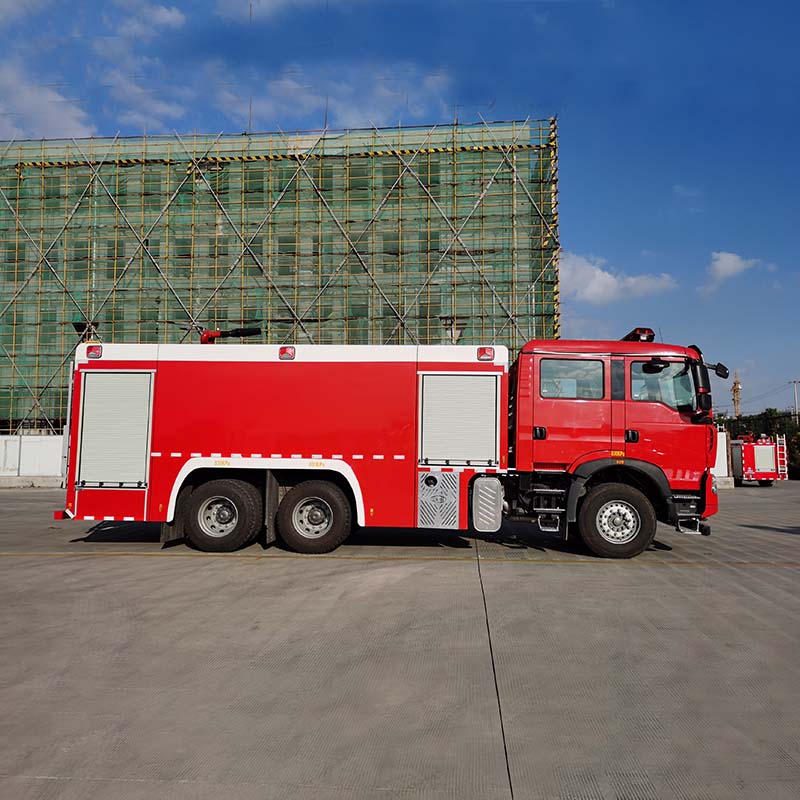 Camion de lutte contre l'incendie Howo 6x4 12 000 L avec eau, mousse et poudre Camion de lutte contre l'incendie Howo 6x4 12 000 L avec eau, mousse et poudre