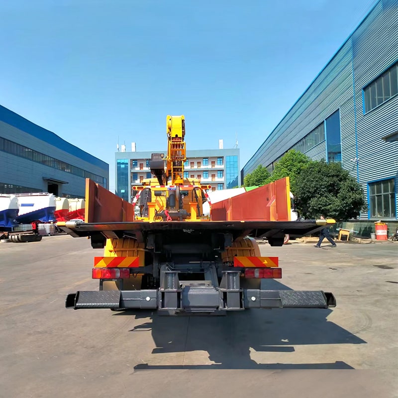 HOWO 6*4 задний двухосный эвакуатор с 12-тонным краном HOWO 6*4 задний двухосный эвакуатор с 12-тонным краном