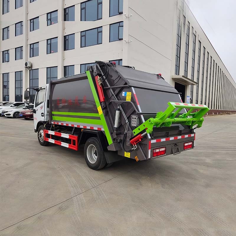 DongFeng 4X2 7cbm Garbage Compactor Truck DongFeng 4X2 7cbm Garbage Compactor Truck