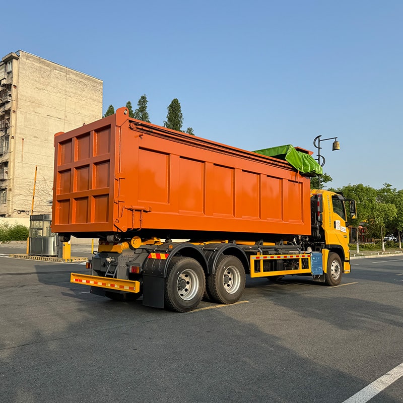 Тяжелый мусоровоз с крюковым подъемником Janpan Brand 30 тонн Тяжелый мусоровоз с крюковым подъемником Janpan Brand 30 тонн