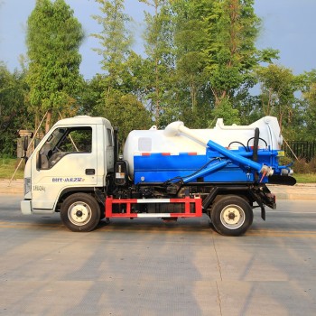 FOTON 3cbm vaccum wastewater sewage suction tanker truck