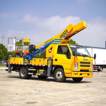 Camion nacelle à bras élévateur JMC de 24 m