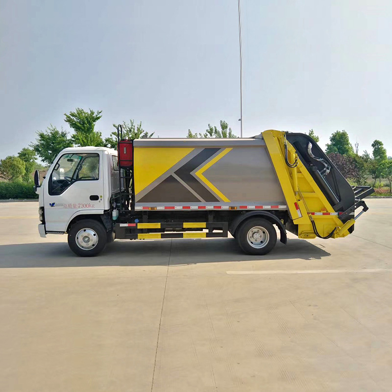 ISUZU 4-тонный мусоровоз с прессованным мусором ISUZU 4-тонный мусоровоз с прессованным мусором
