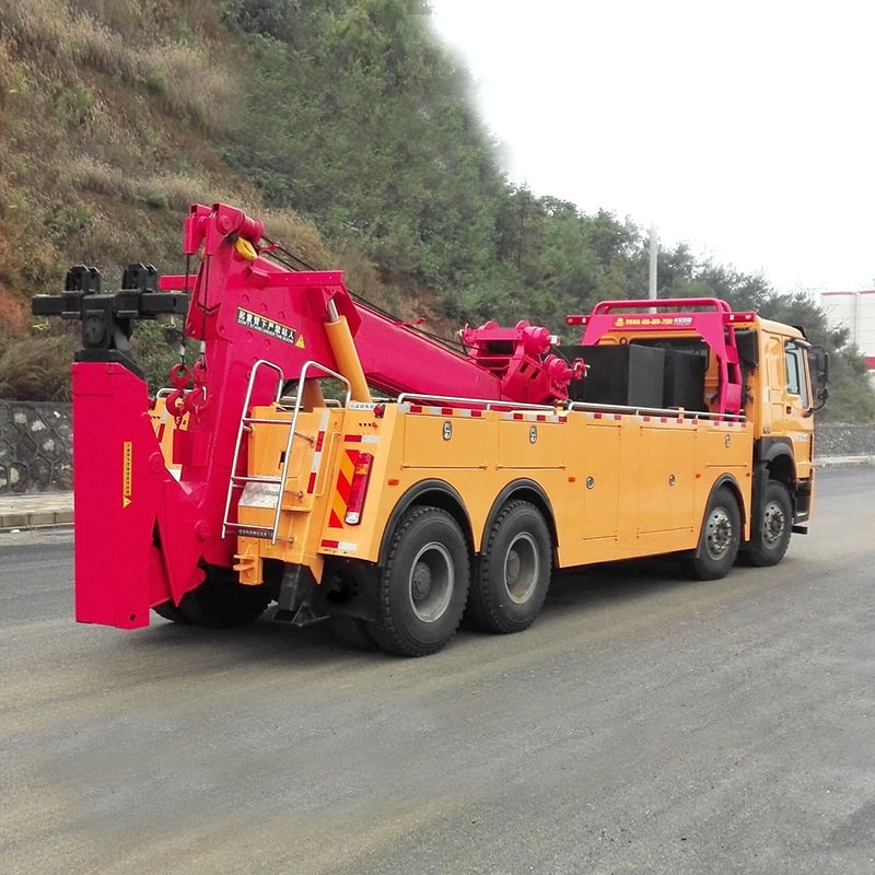 SINOTRUK 8*4 heavy duty 80 ton Rotation Wrecker Tow Truck SINOTRUK 8*4 heavy duty 80 ton Rotation Wrecker Tow Truck