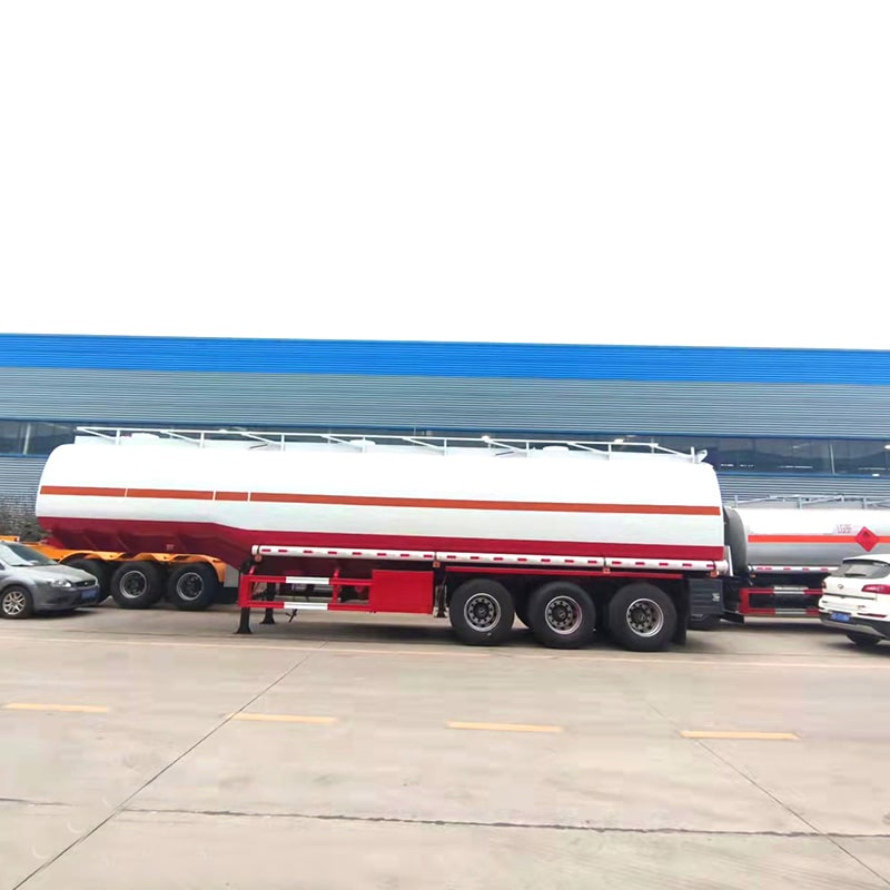 New or Used 3 Axle 40000 Liters Fuel Oil Transport Tanker New or Used 3 Axle 40000 Liters Fuel Oil Transport Tanker