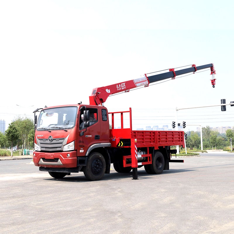 FOTON 4*2 гидравлический кран-манипулятор с прямой стрелой FOTON 4*2 гидравлический кран-манипулятор с прямой стрелой