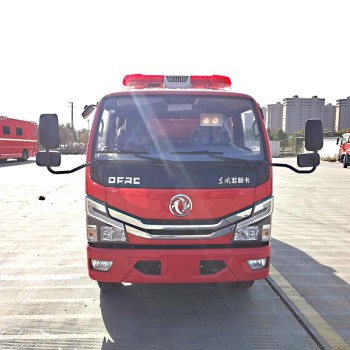 Dongfeng 4x2 2500 liter fire fighting truck