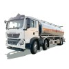 Camion de livraison diesel en alliage d'aluminium HOWO 25 000 litres Camion de livraison diesel en alliage d'aluminium HOWO 25 000 litres