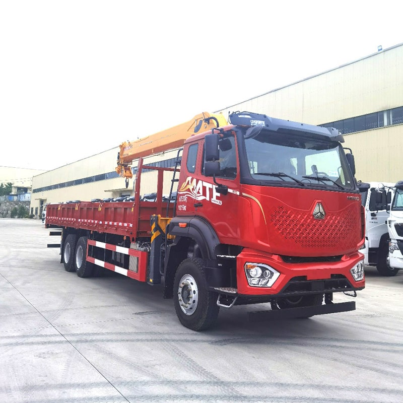 Sinotruck Howo 14 Ton Telescopic Boom Truck Mounted Crane Sinotruck Howo 14 Ton Telescopic Boom Truck Mounted Crane