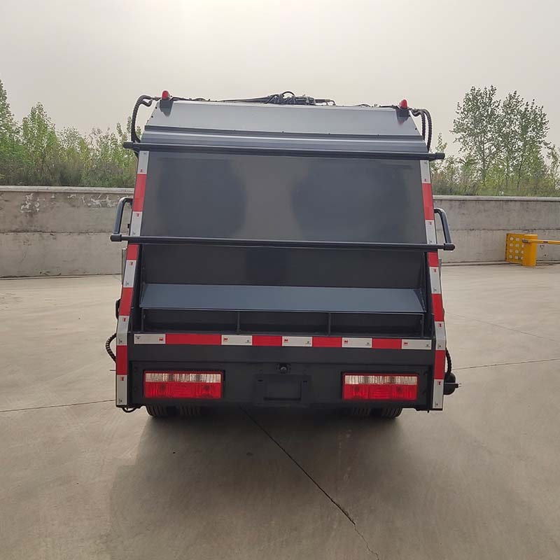 DongFeng 5m3 Garbage Compactor Truck DongFeng 5m3 Garbage Compactor Truck