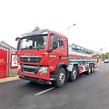 HOWO 8*4 10m3 vitriol corrosive transporte liquid truck