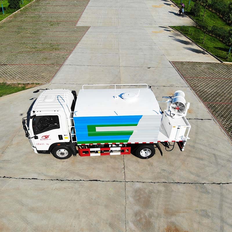 Howo 4X2 5cbm Водоразбрызгиватель Грузовик Howo 4X2 5cbm Водоразбрызгиватель Грузовик