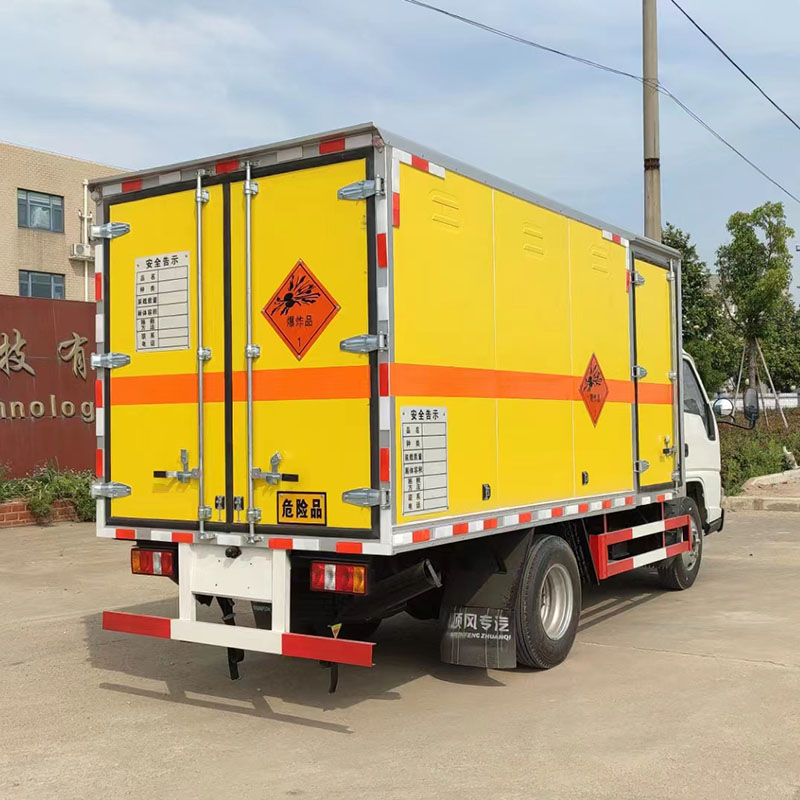 JMC 4*2 dangerous goods explosive transporting truck JMC 4*2 dangerous goods explosive transporting truck