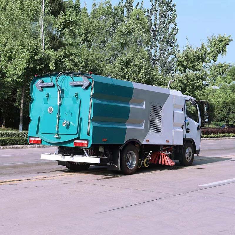 Dongfeng 4x2 Подметально-моечная машина высокого давления Dongfeng 4x2 Подметально-моечная машина высокого давления
