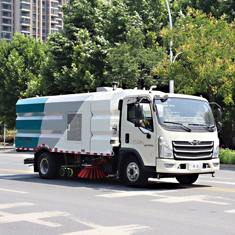 Foton 4m3 high pressure road brushing sweeper truck Foton 4m3 high pressure road brushing sweeper truck