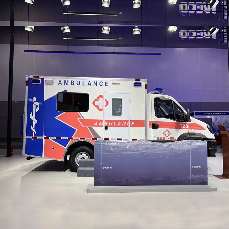 مركبة إسعاف طوارئ إيفيكو 4×4 ذات الدفع الرباعي مركبة إسعاف طوارئ إيفيكو 4×4 ذات الدفع الرباعي
