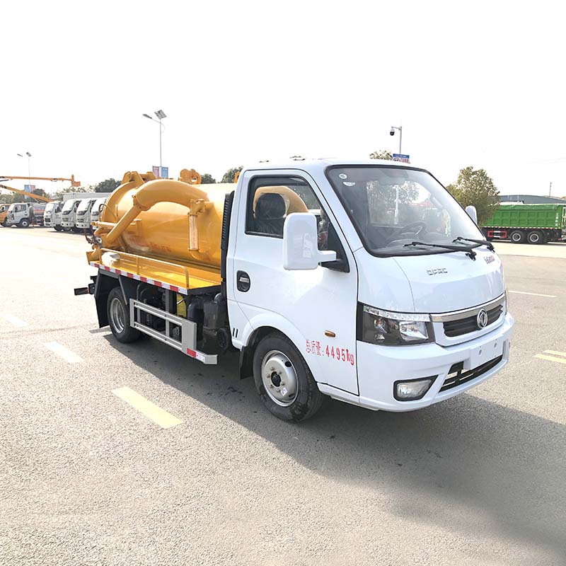 Мини-ассенизатор Dongfeng 4×2 Мини-ассенизатор Dongfeng 4×2
