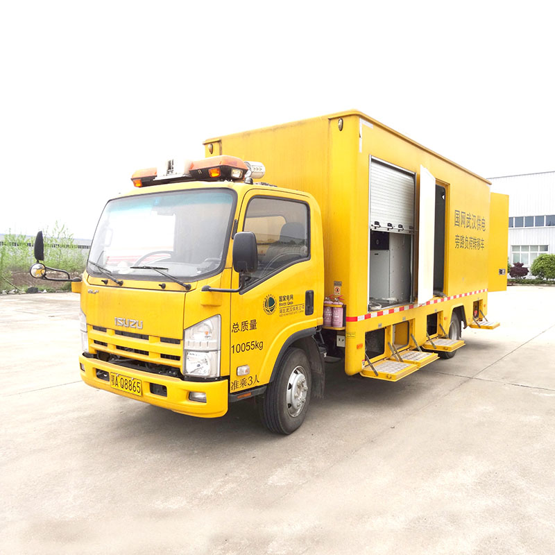 Японский автомобиль Isuzu 100kw для наружного электроснабжения Японский автомобиль Isuzu 100kw для наружного электроснабжения