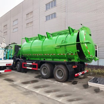 Factory Sinotruk 8x4 20000L Sewage Vacuum Suction Truck