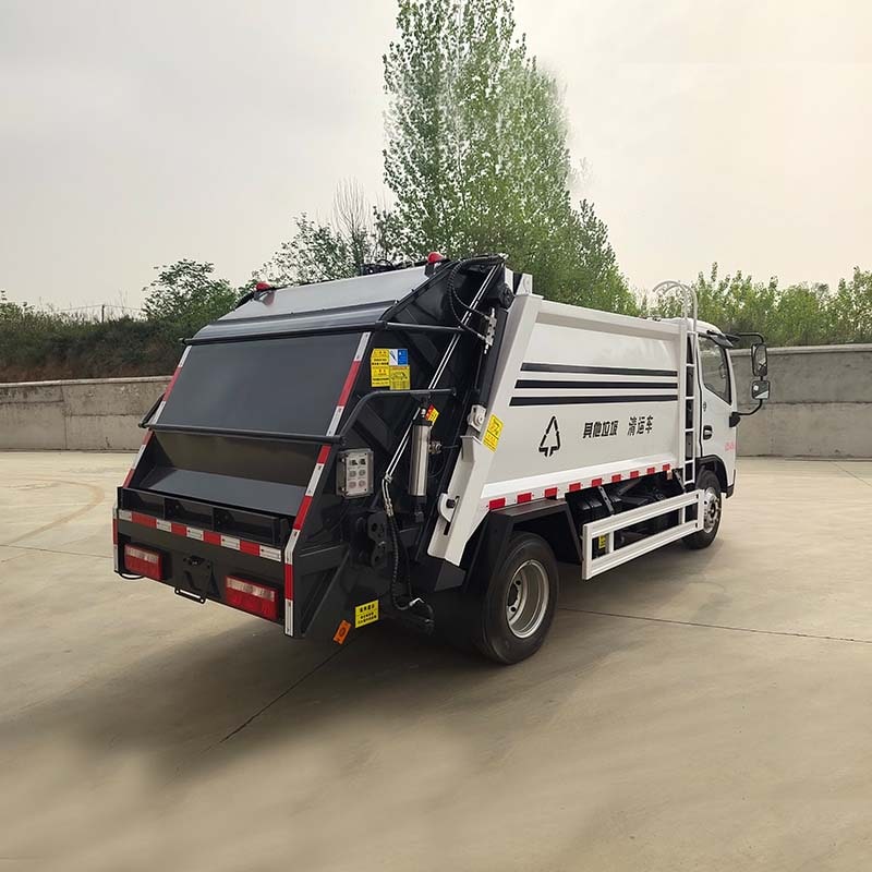 DongFeng 5m3 Garbage Compactor Truck DongFeng 5m3 Garbage Compactor Truck