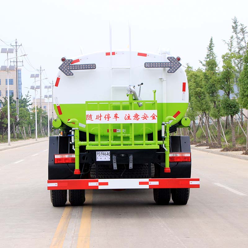 Dongfeng 12000L water tank truck Dongfeng 12000L water tank truck