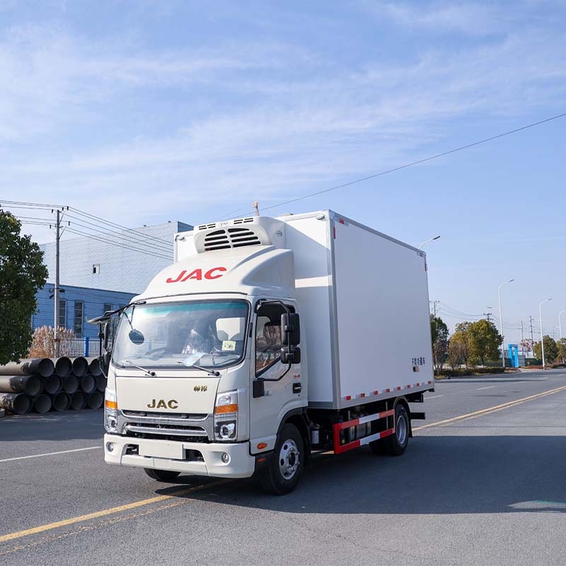 JAC 4X2 Рефрижераторный грузовик для перевозки овощей и мяса JAC 4X2 Рефрижераторный грузовик для перевозки овощей и мяса