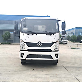 شاحنة توزيع الأسفلت من شركة Shacman Road Construction Machine