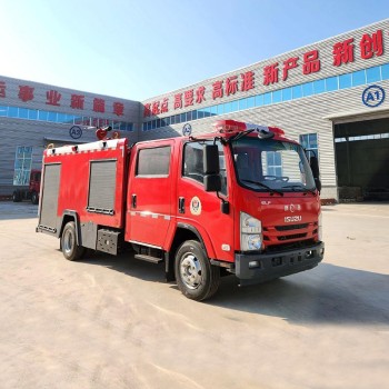 ISUZU 4*2 новая или б/у 4 куб.м высококачественная пожарная машина