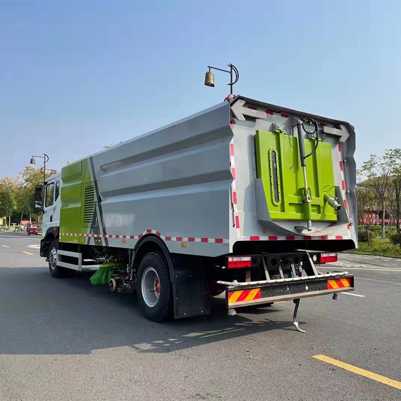 Dongfeng 4*2 road sweeper truck Dongfeng 4*2 road sweeper truck