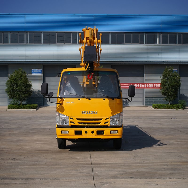 ISUZU ELF Двухрядный 18,5-метровый грузовик для работы на большой высоте ISUZU ELF Двухрядный 18,5-метровый грузовик для работы на большой высоте