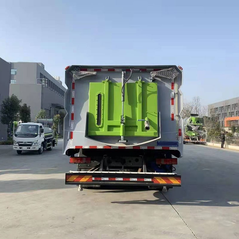 SINOTRUK 4*2 high pressure road sweeper truck SINOTRUK 4*2 high pressure road sweeper truck