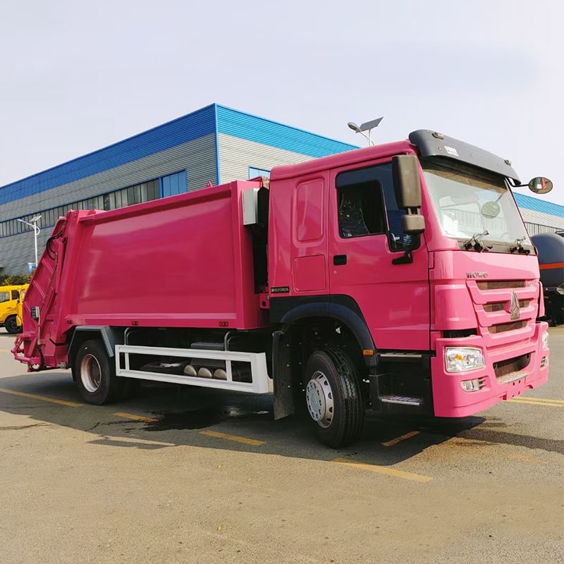 Цена на прессованный мусоровоз Sinotruck 14 CBM 4 x 2 Цена на прессованный мусоровоз Sinotruck 14 CBM 4 x 2