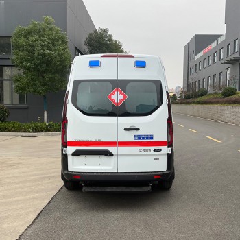 Ford 4*2 high quality RHD ward-type ambulance