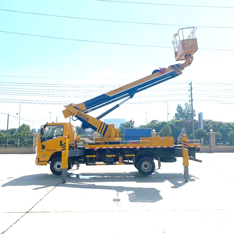 JMC brand new or used 4*2 26m aerial platform truck JMC brand new or used 4*2 26m aerial platform truck